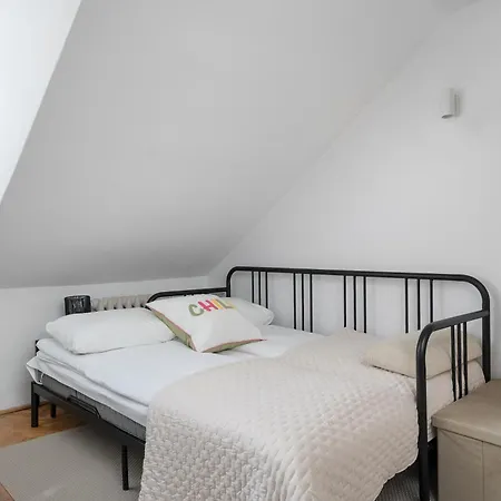 A Unique On The Market Square With A Balcony By Renters شقة *